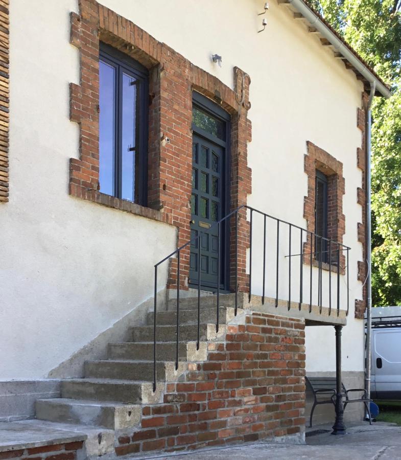 Moon River Saint-Junien Exterior foto