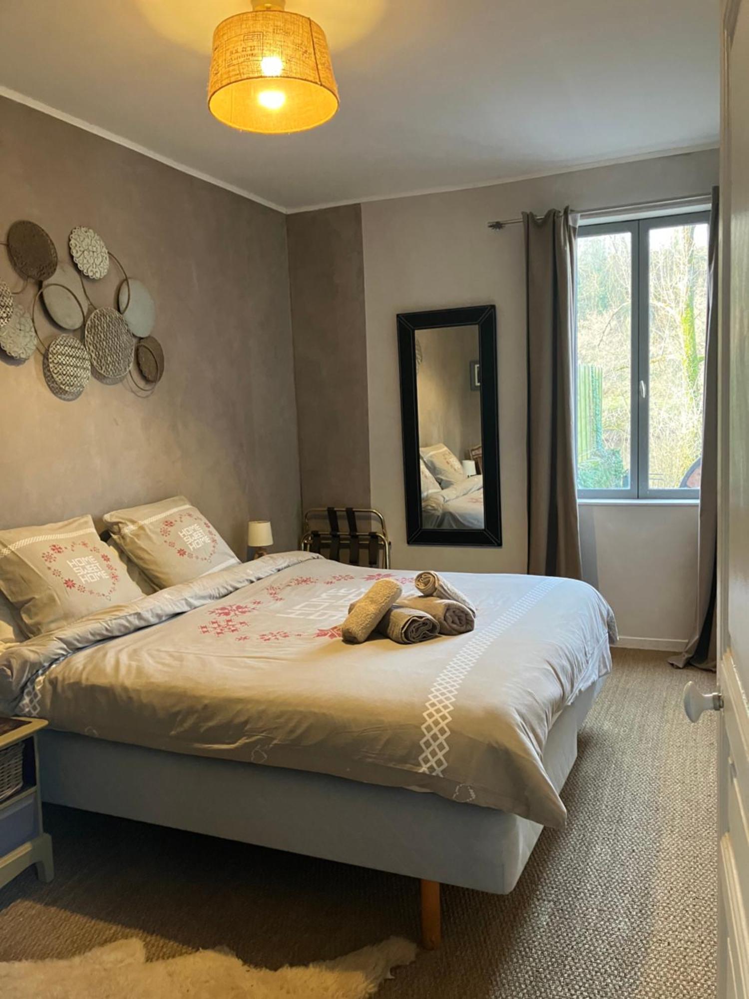 Moon River Saint-Junien Exterior foto